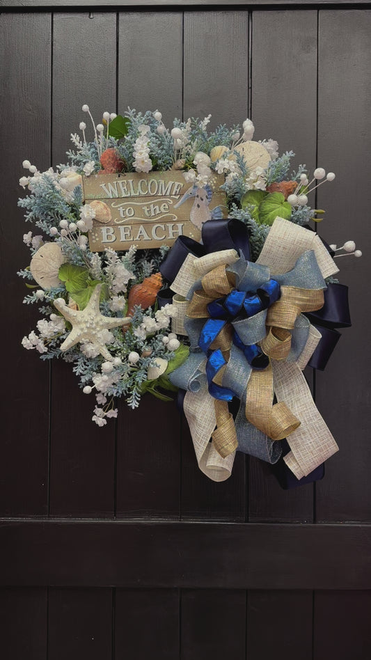 Welcome to the Beach Wreath