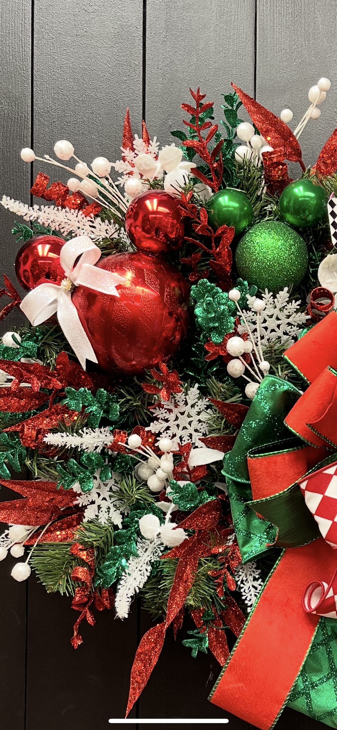 Disney Holiday Splendor Christmas Wreath