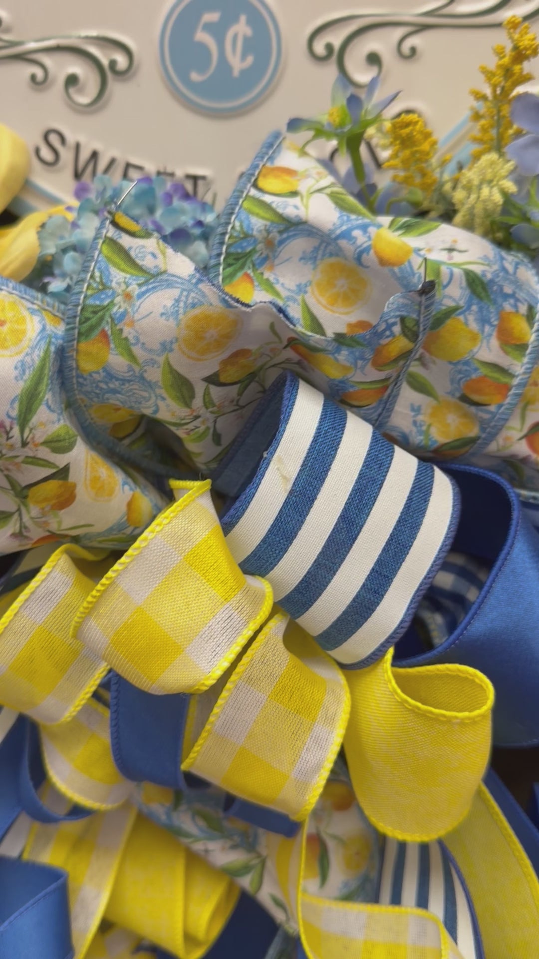 Summer Lemonade Wreath